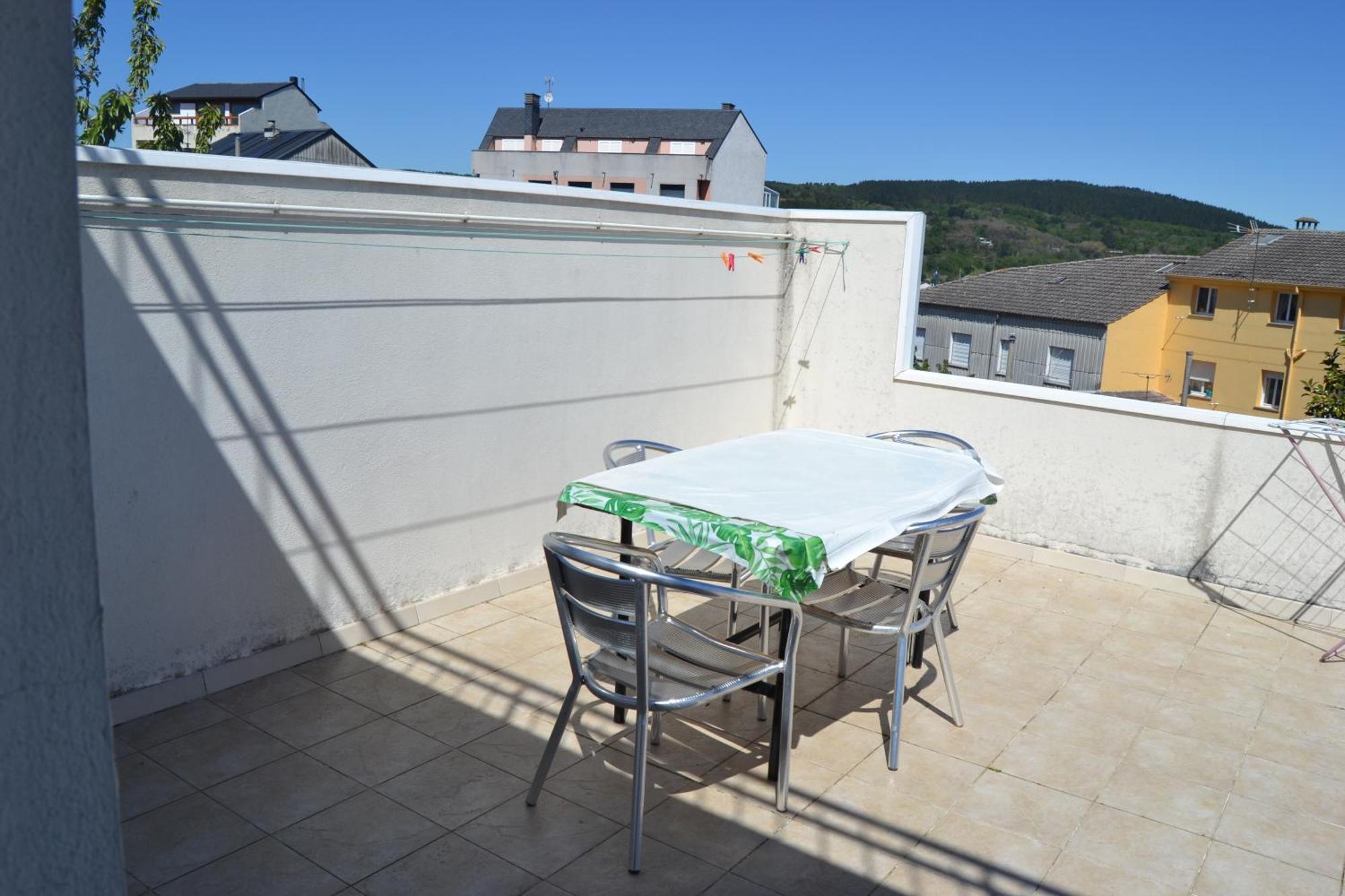Albergue Internacional Hostel Sarria Exterior photo